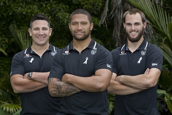 Warriors (left to right) Steve Price, Manu Vatuvei, Simon Mannering